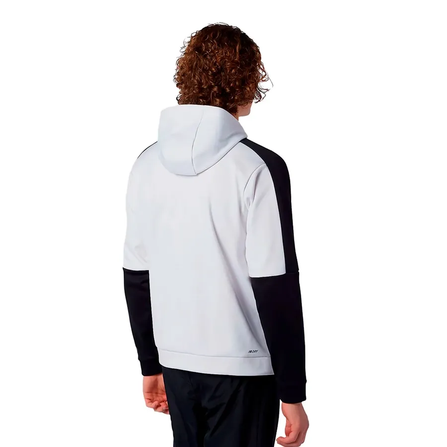 Imagen 2 de 3 de Buzo New Balance Novelty Tenacity-BLANCO/NEGRO