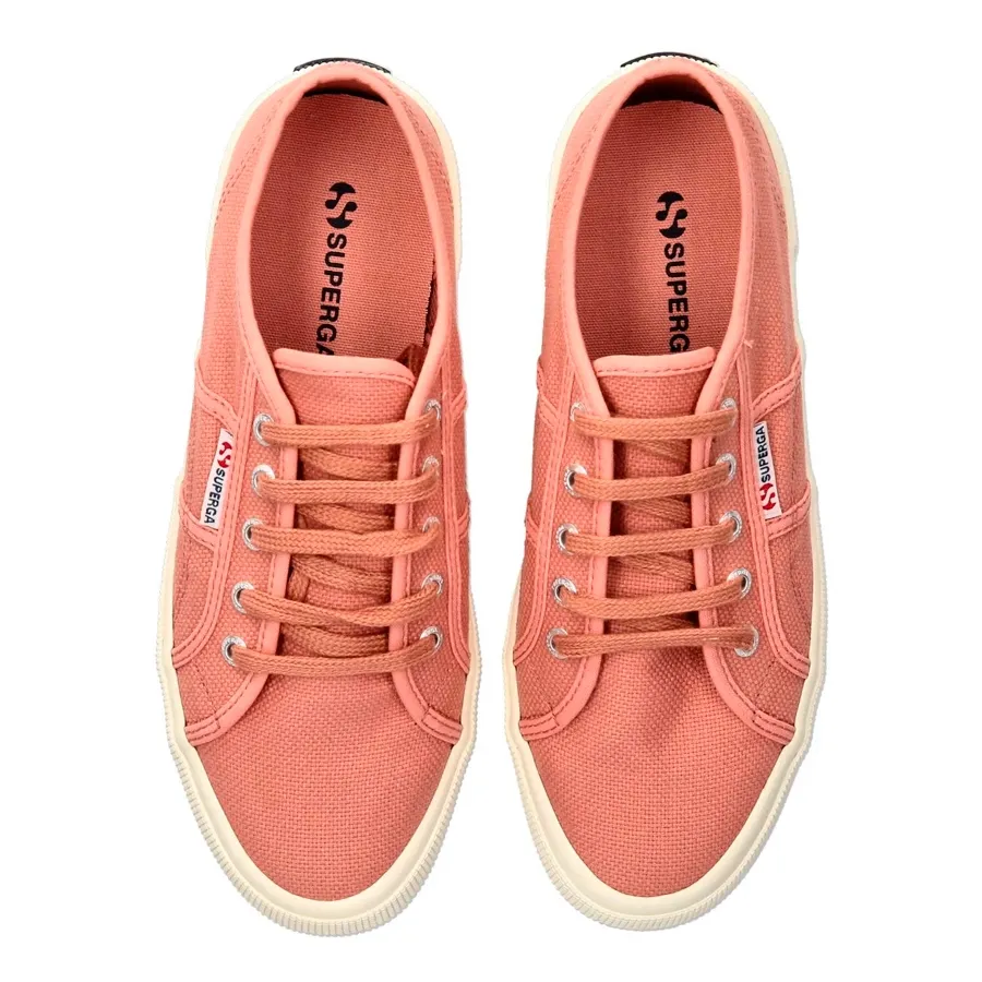 Imagen 4 de 6 de Zapatillas Superga Cotu 2750-ROSA