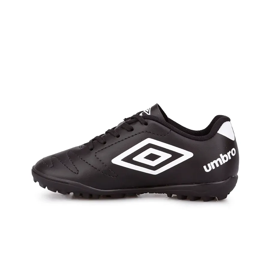 Imagen 1 de 5 de Botines Umbro Sintetico Class 2.2 Jr-NEGRO/BLANCO