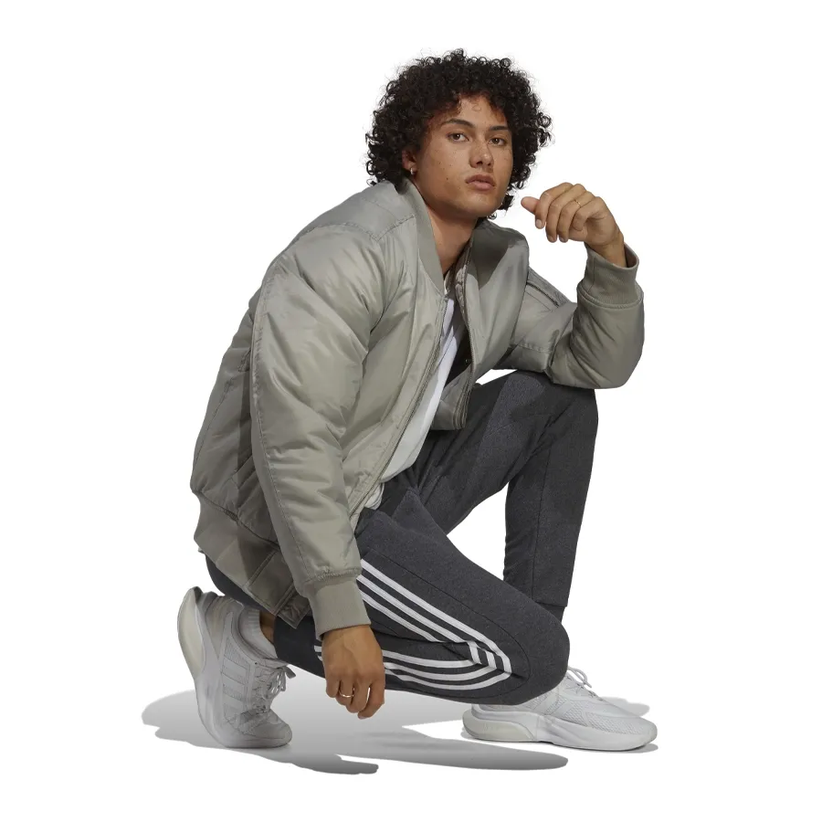 Imagen 5 de 6 de Pantalón adidas Essentials 3 Tiras Felpa Francesa-GRIS