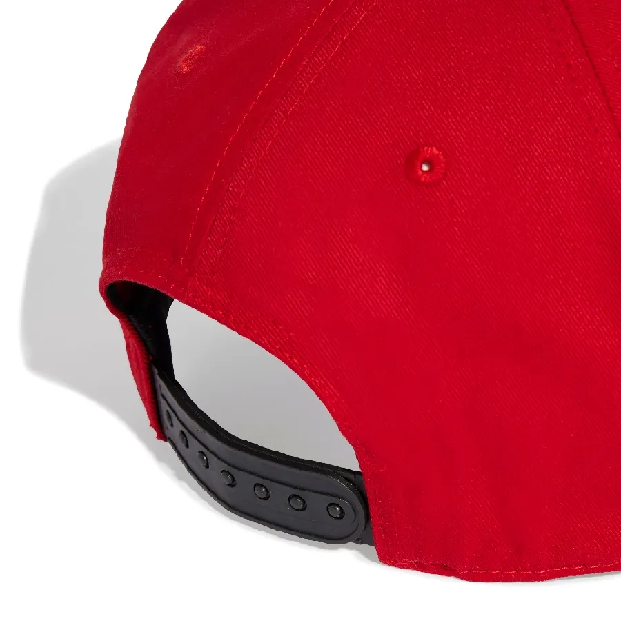 Imagen 3 de 4 de Gorra adidas de béisbol de River Plate-ROJO/NEGRO