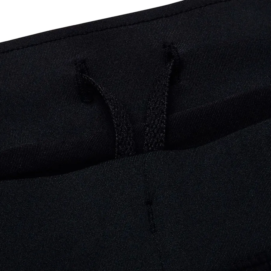 Imagen 2 de 3 de Shorts Under Armour Launch 7"-NEGRO