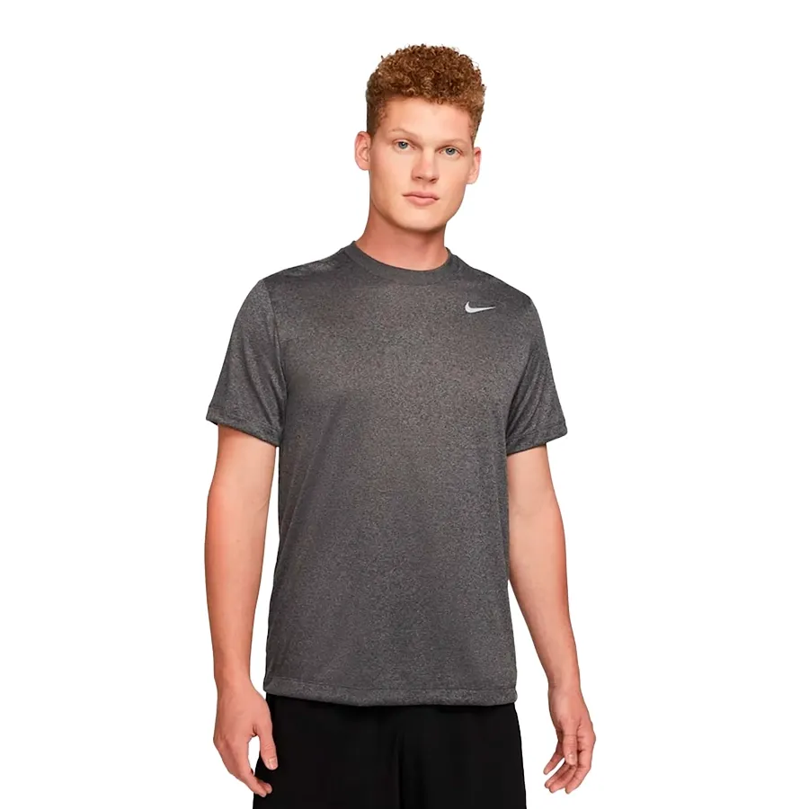 Imagen 0 de 3 de Remera Nike Legend-GRIS