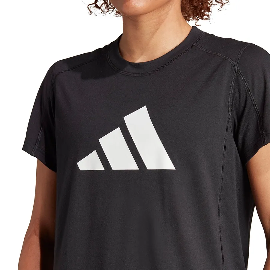 Imagen 2 de 4 de Remera adidas Train Essentials Big Performance Logo-NEGRO