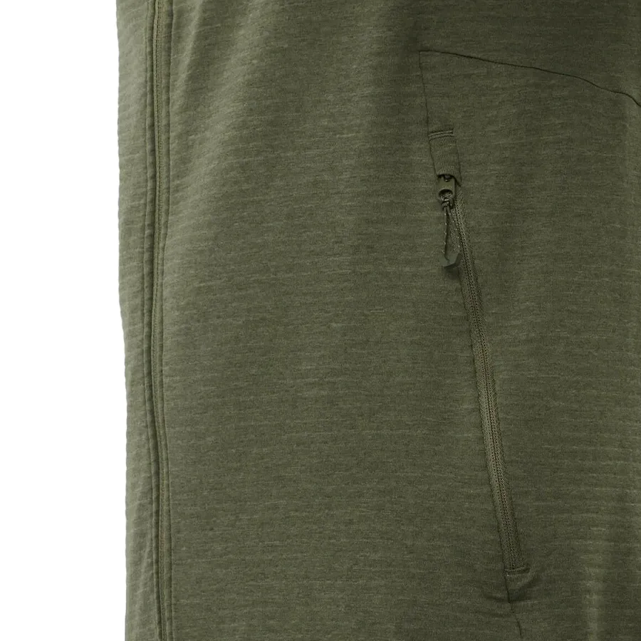 Imagen 4 de 7 de Campera Salomon Essential Lightwarm-VERDE MUSGO