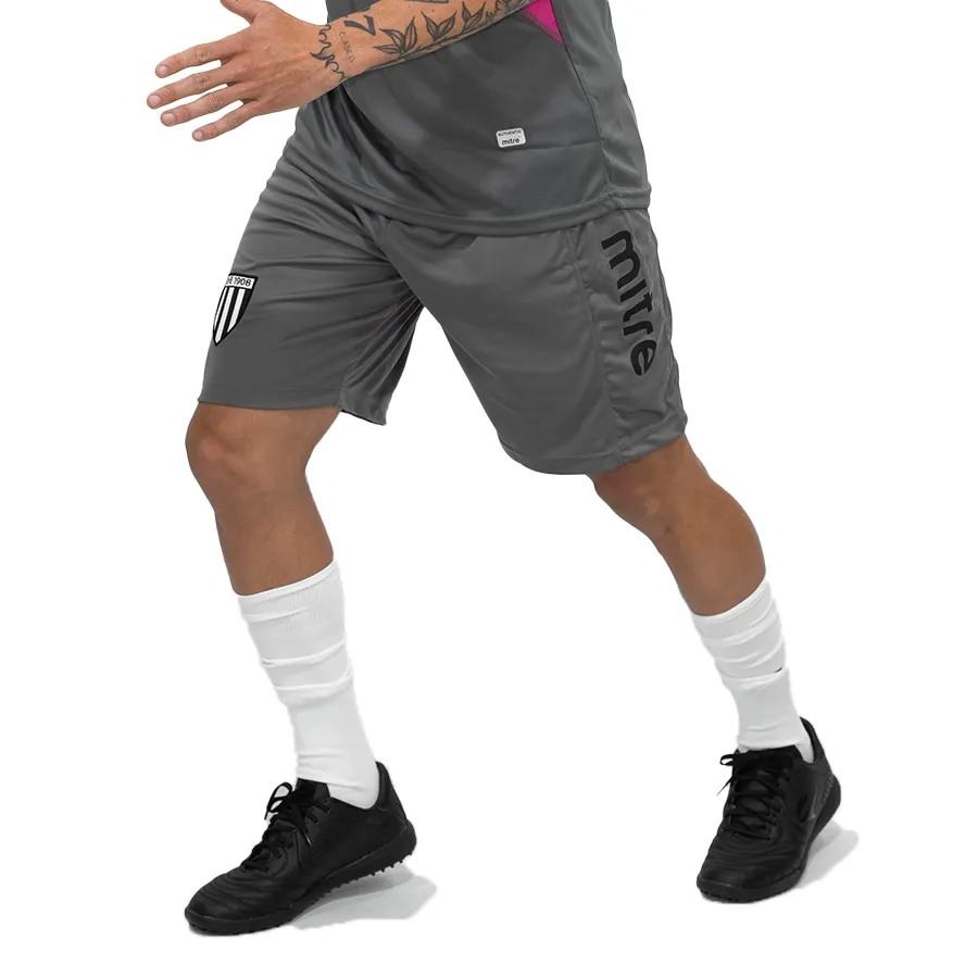 Imagen 1 de 4 de Shorts Mitre Vulcan Gimnasia y Esgrima-GRIS