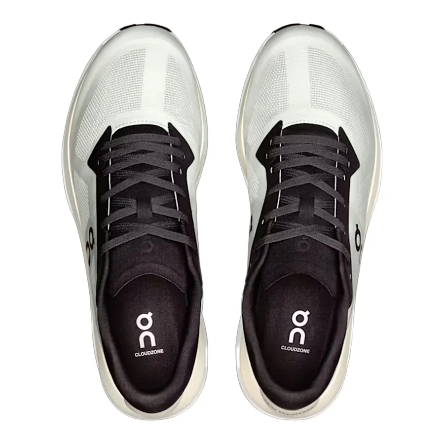 Imagen 3 de 6 de Zapatillas On Cloudzone-HUESO/NEGRO