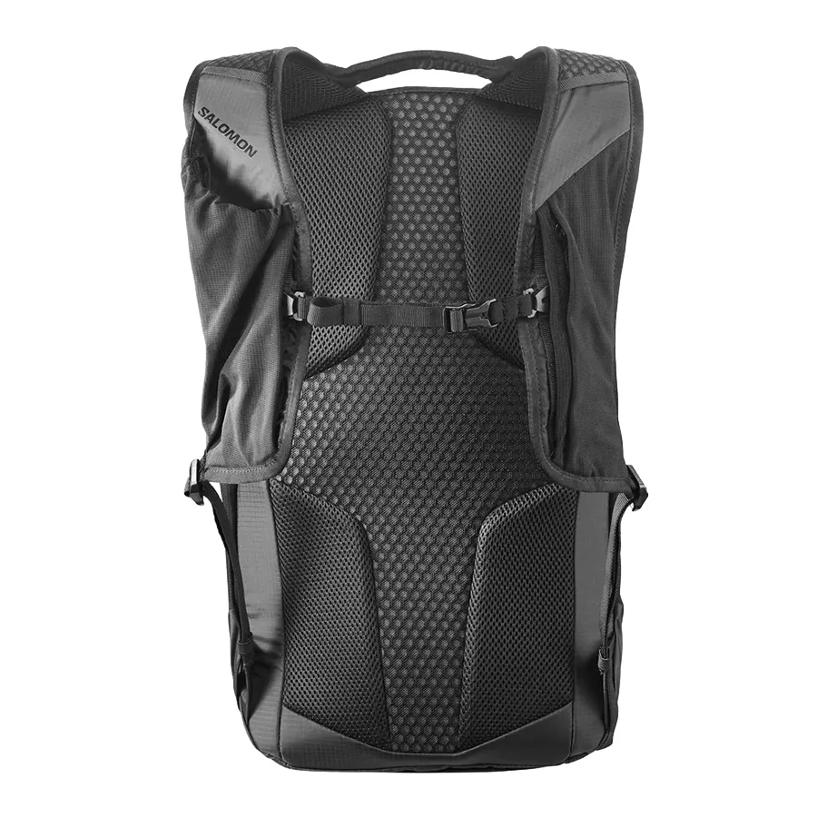 Imagen 1 de 9 de Mochila Salomon XT 25-NEGRO