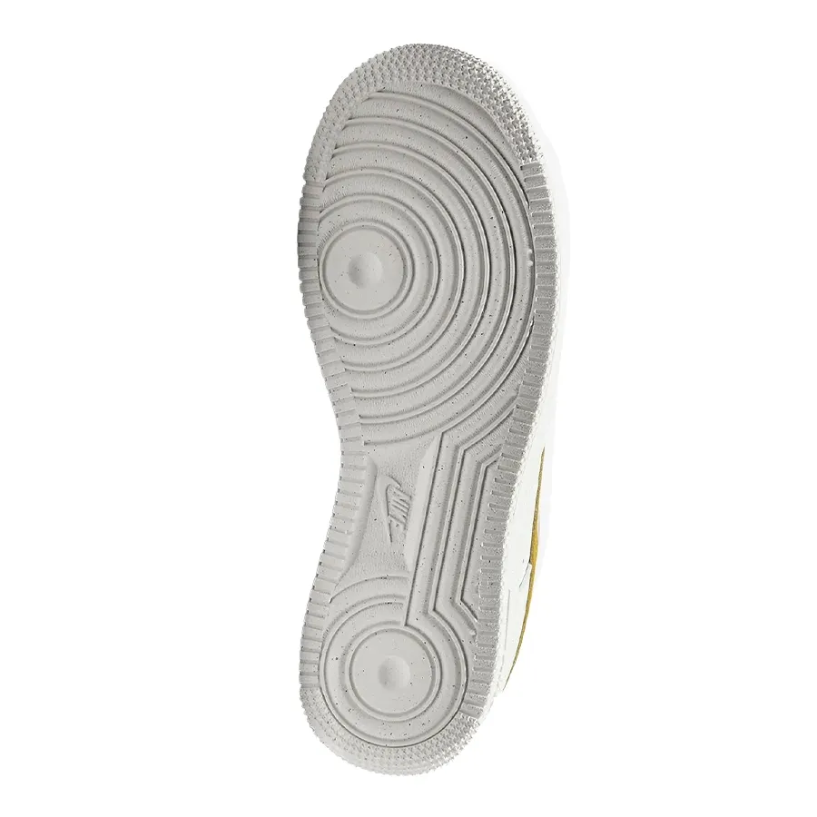 Imagen 3 de 5 de Zapatillas Nike Air Force 1 07 SE-BLANCO/BRONCE