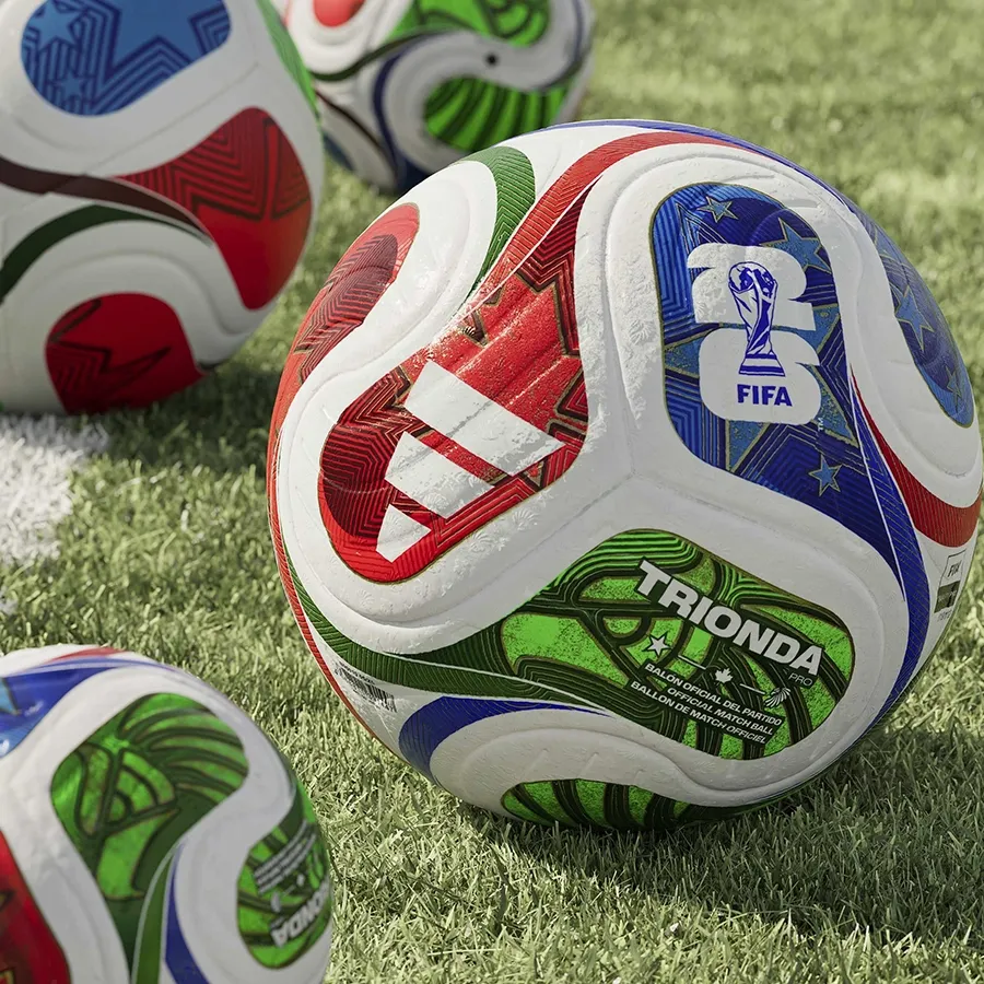 Imagen 5 de 6 de Pelota adidas Trionda Pro de la Copa Mundial de la FIFA 26-BLANCO/AZUL/ROJO