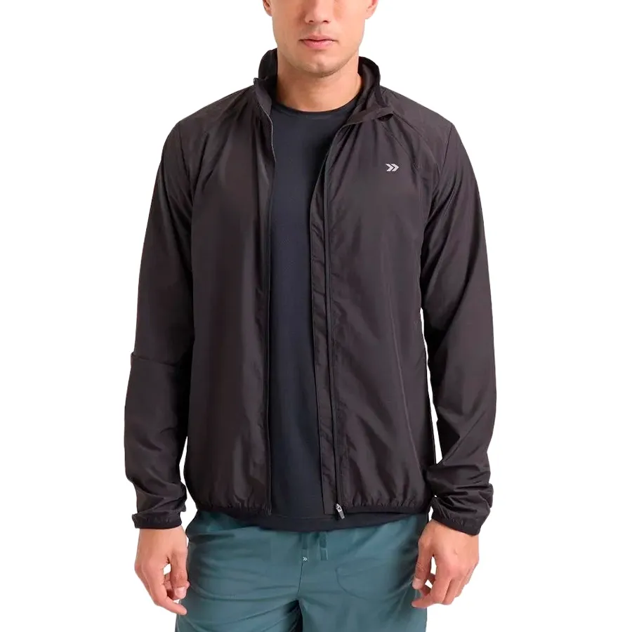 Imagen 2 de 6 de Campera Atomik The Runner Windbreaker-NEGRO