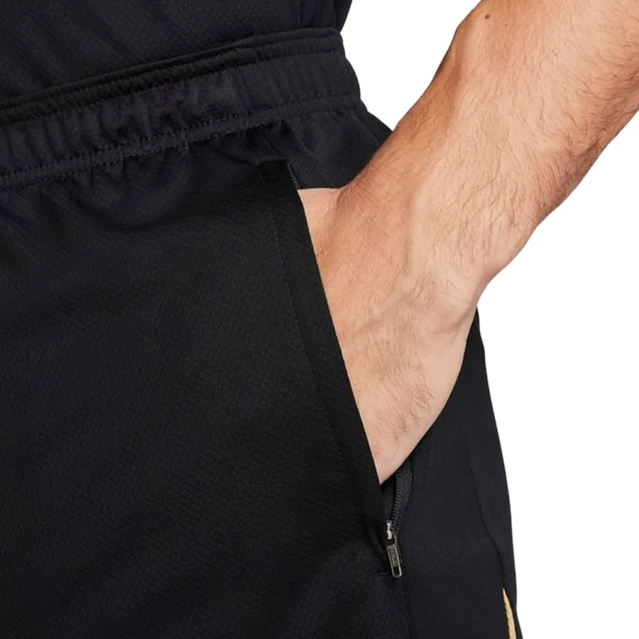 Imagen 3 de 5 de Nike Shorts  Strike-NEGRO/DORADO