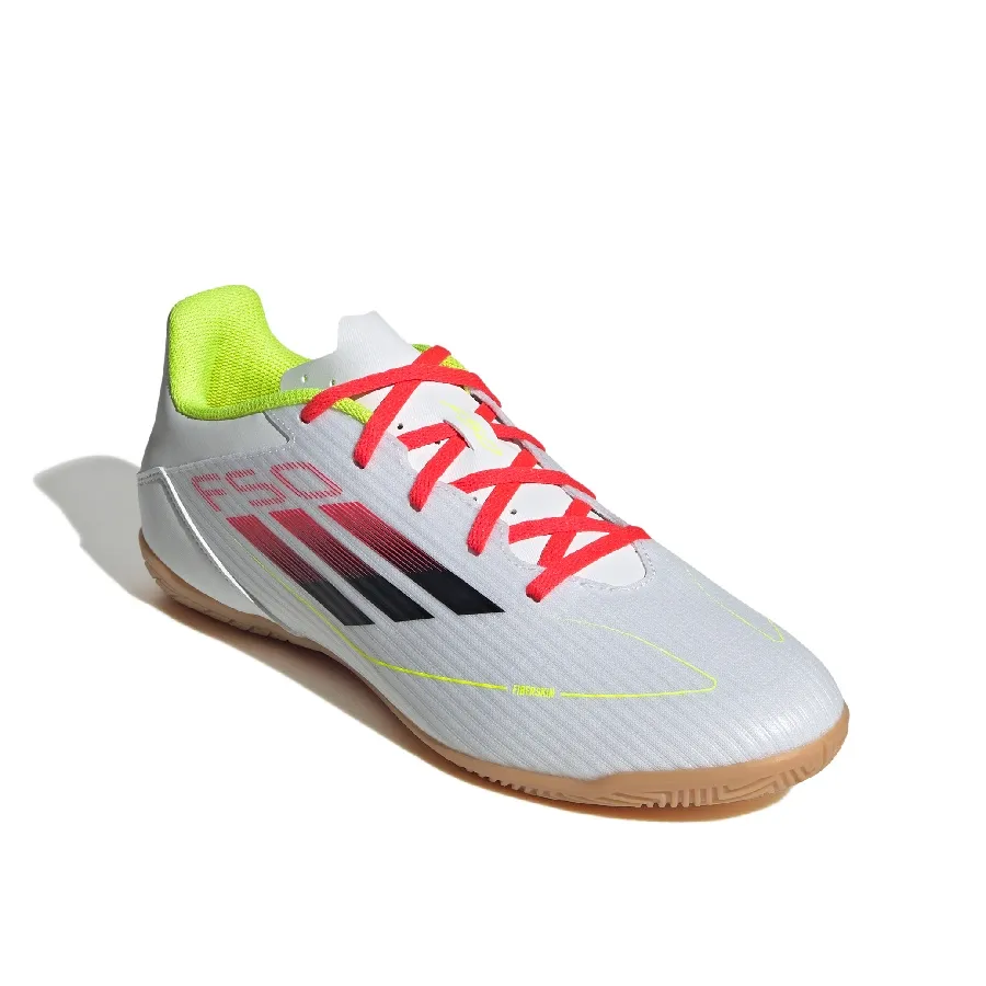 Imagen 1 de 7 de Botines adidas F50 Club In-BLANCO/NEGRO/ROJO