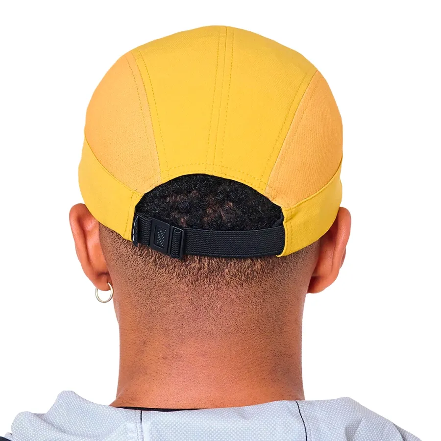 Imagen 1 de 4 de Gorra Saucony Peregrine-AMARILLO
