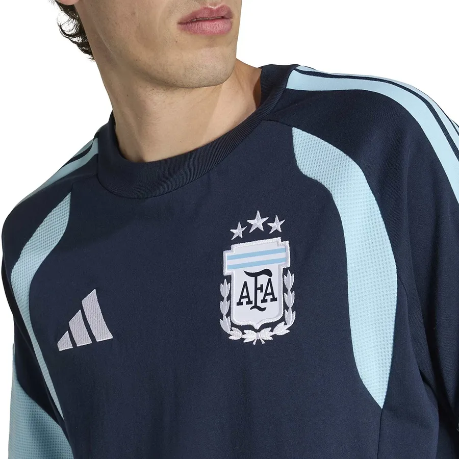 Imagen 3 de 5 de Remera adidas de entrenamiento tiro selección argentina 26-MARINO/BLANCO