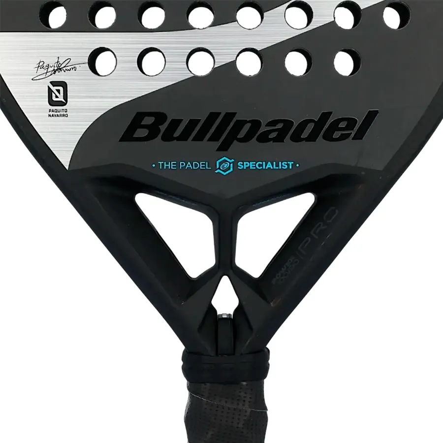 Imagen 3 de 5 de Paleta Bullpadel Hack 03 23-NEGRO/GRIS