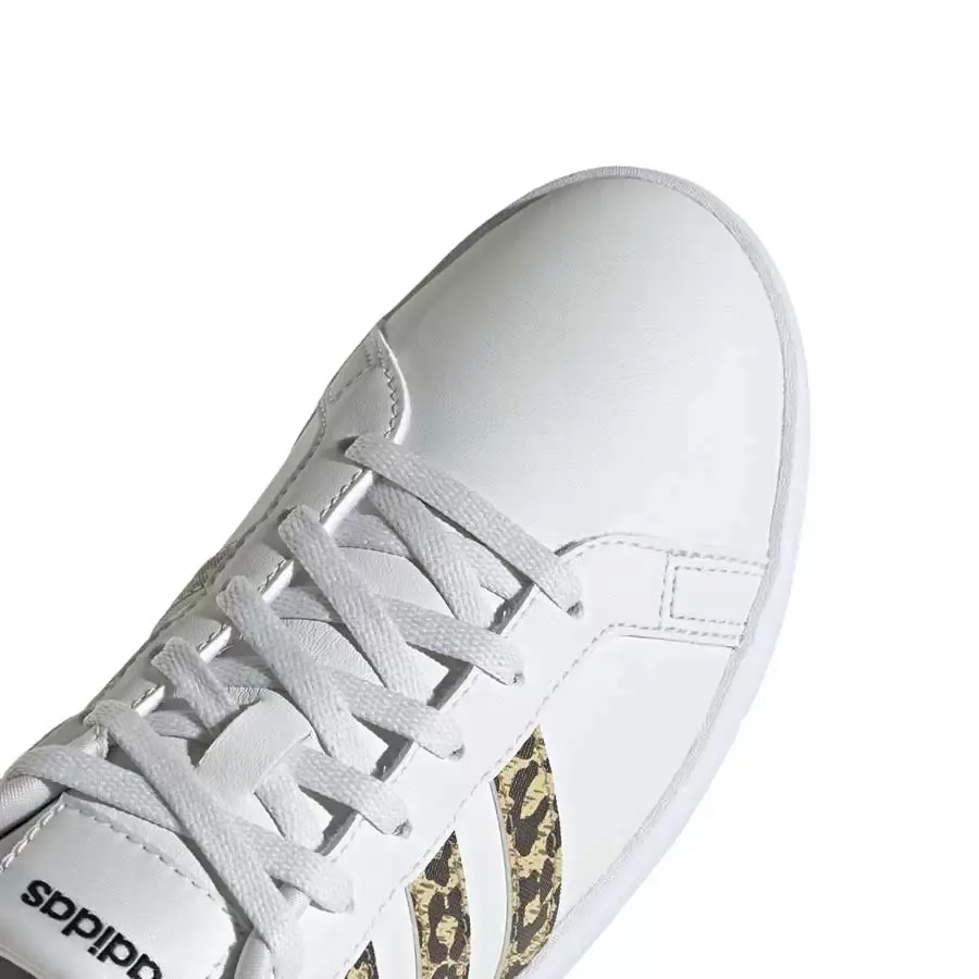Imagen 5 de 6 de Zapatillas adidas Courtpoint-BLANCO/BEIGE