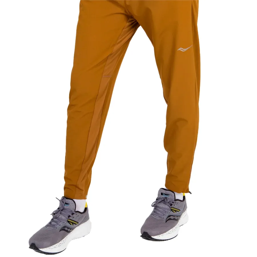 Imagen 3 de 5 de Pantalón Saucony Boston Woven-CAMEL