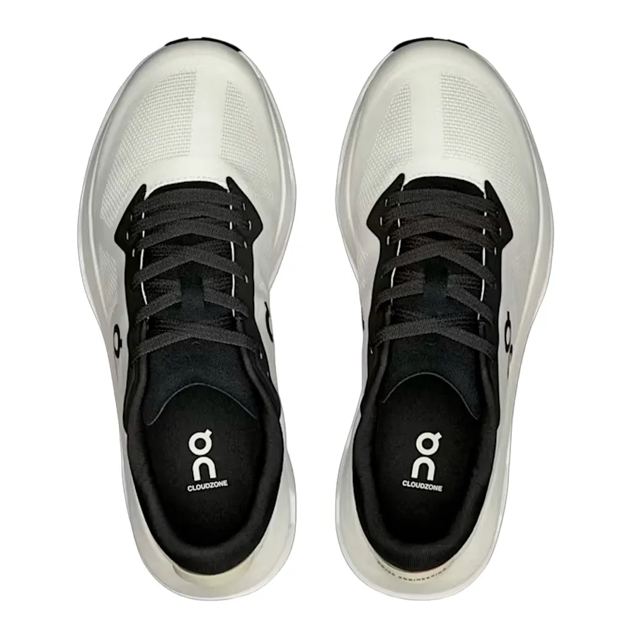 Imagen 3 de 6 de Zapatillas On Cloudzone-BLANCO/NEGRO