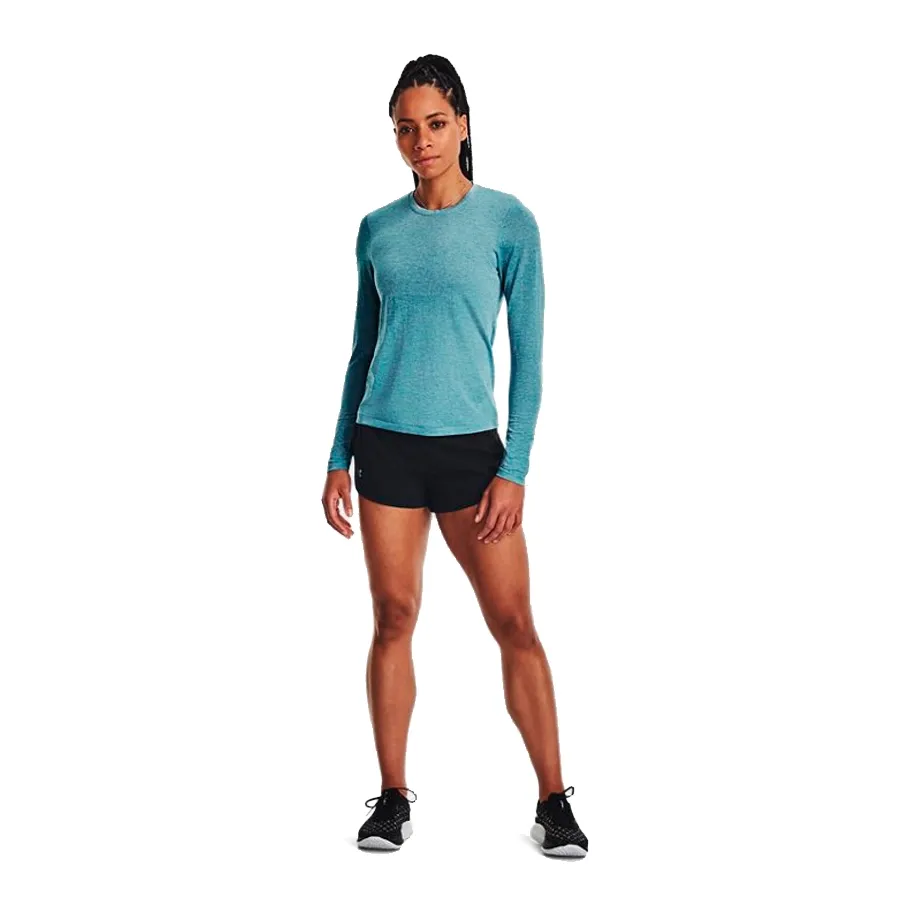 Imagen 4 de 5 de Remera Under Armour Seamless Stride Ls-CELESTE
