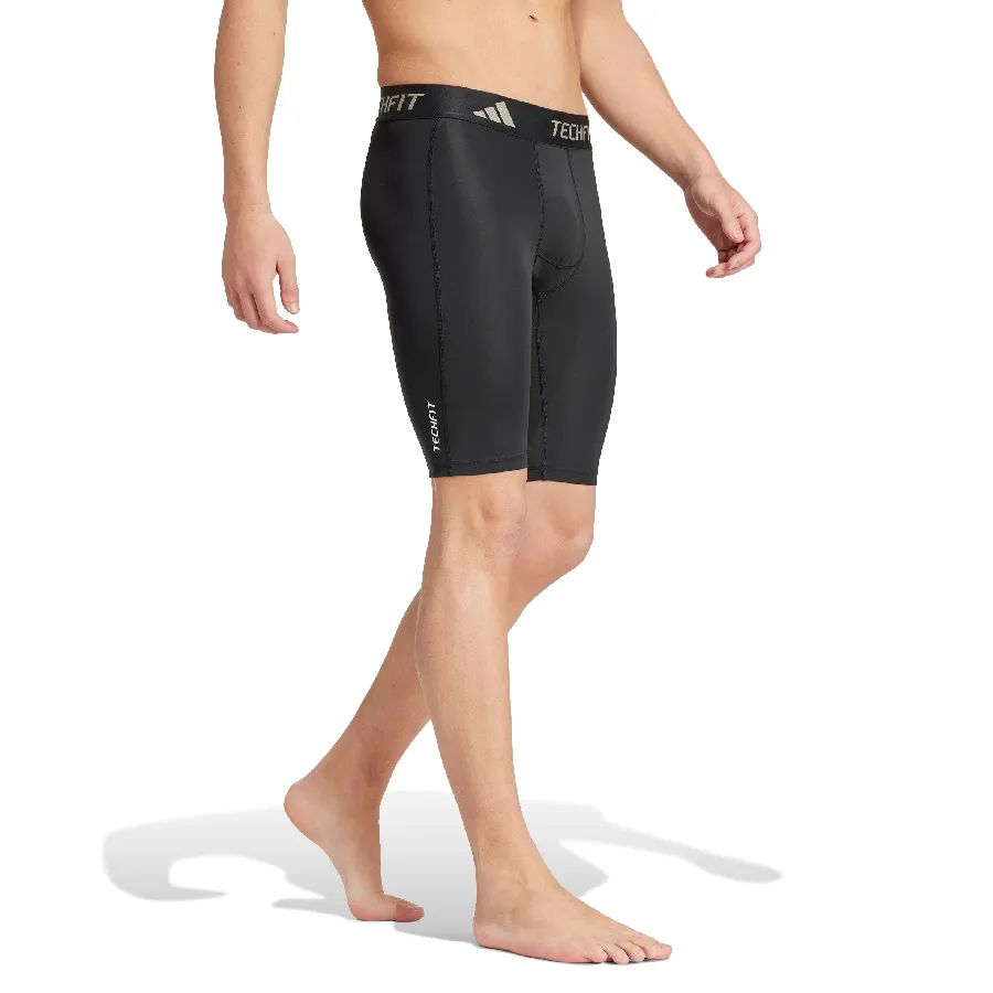 Imagen 1 de 6 de Calza adidas Techfit Compression Training-NEGRO