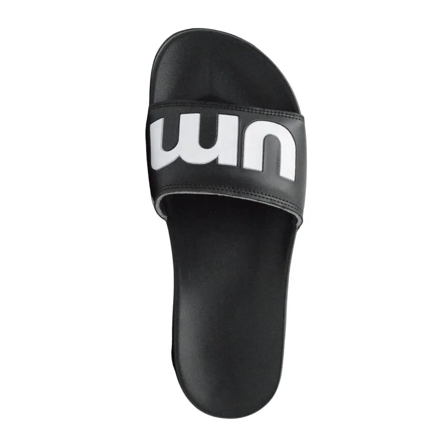 Imagen 1 de 4 de Ojotas Umbro Ojota Fut Slider-NEGRO/BLANCO