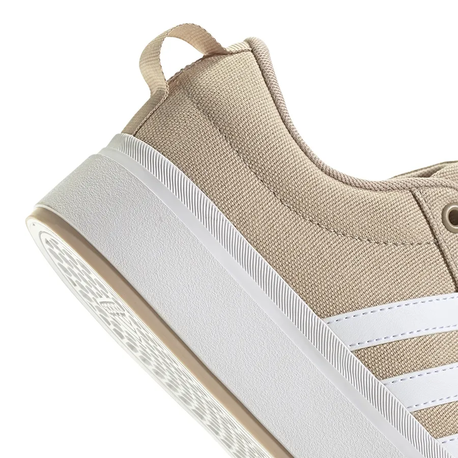 Imagen 6 de 7 de Zapatillas adidas Bravada 2.0 Plataforma-KHAKHI/BLANCO