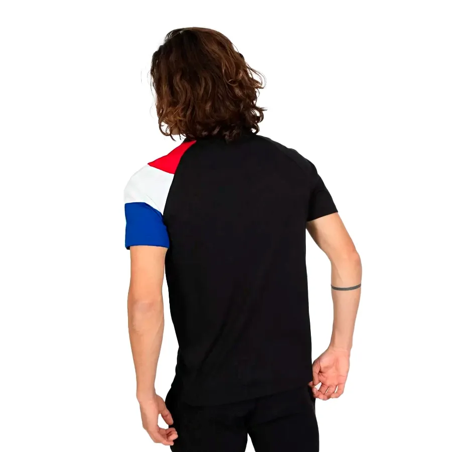 Imagen 3 de 5 de Remera Le Coq Sportif Bat SS Nº1-NEGRO/ROJO