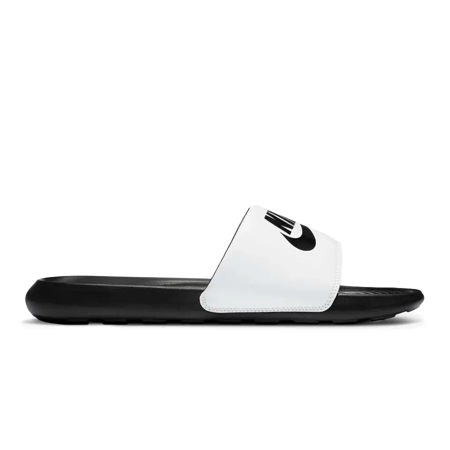 Imagen 1 de 6 de Ojotas Nike Victori One-NEGRO/BLANCO