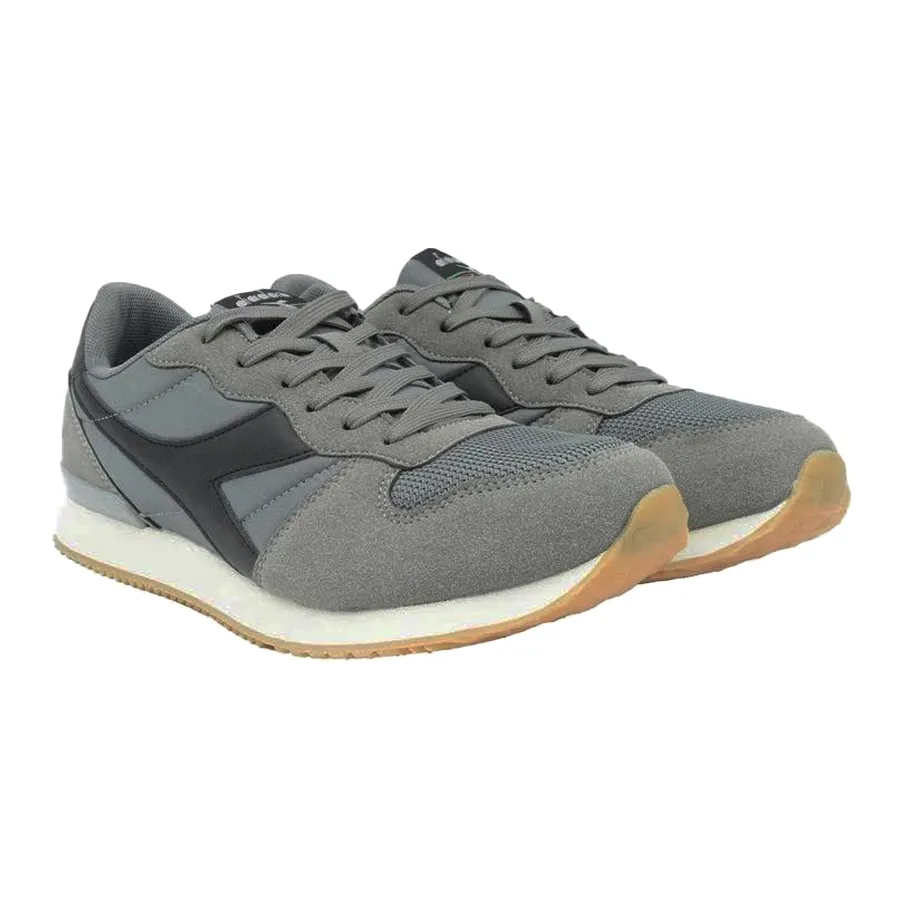 Imagen 1 de 5 de Zapatillas Diadora Camaro-GRIS/NEGRO
