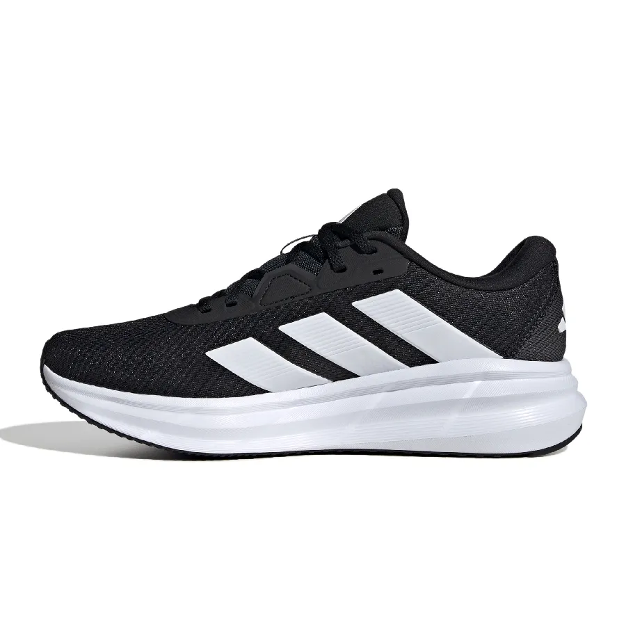 Imagen 2 de 7 de Zapatillas adidas Galaxy 7-NEGRO/BLANCO