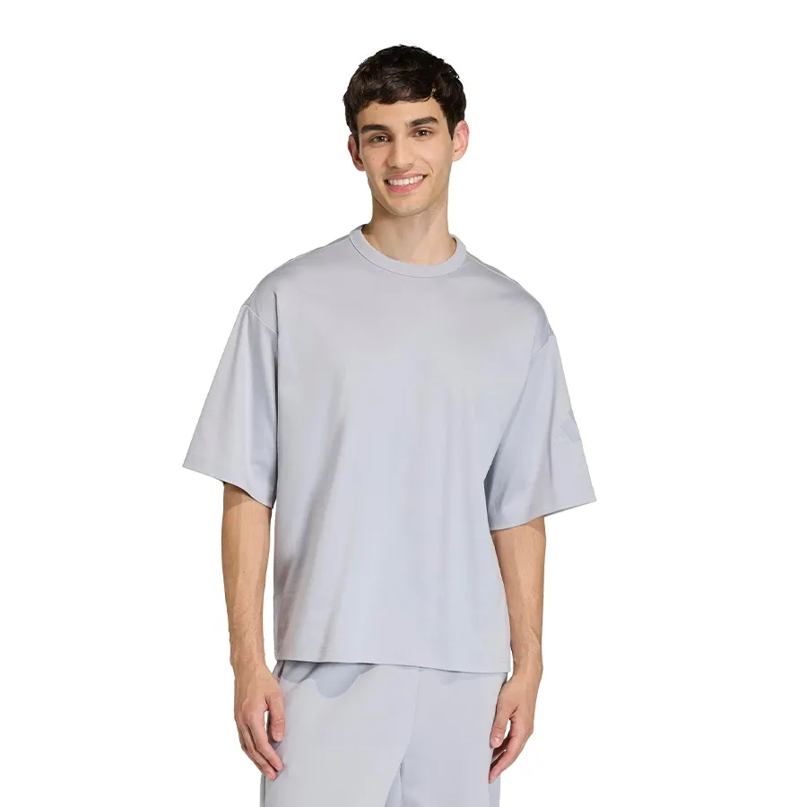 Imagen 0 de 4 de Remera adidas Soft Lux-GRIS