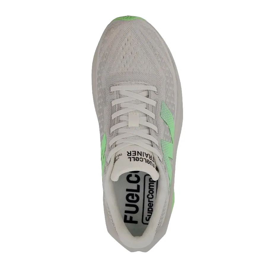 Imagen 3 de 5 de Zapatillas New Balance FuelCell SuperComp Trainer v3-GRIS/VERDE FLUOR