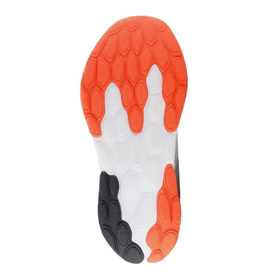 Imagen 4 de 5 de Zapatillas New Balance Fresh Foam 520 v9-GRIS/CHOCOLATE/CORAL FLUO