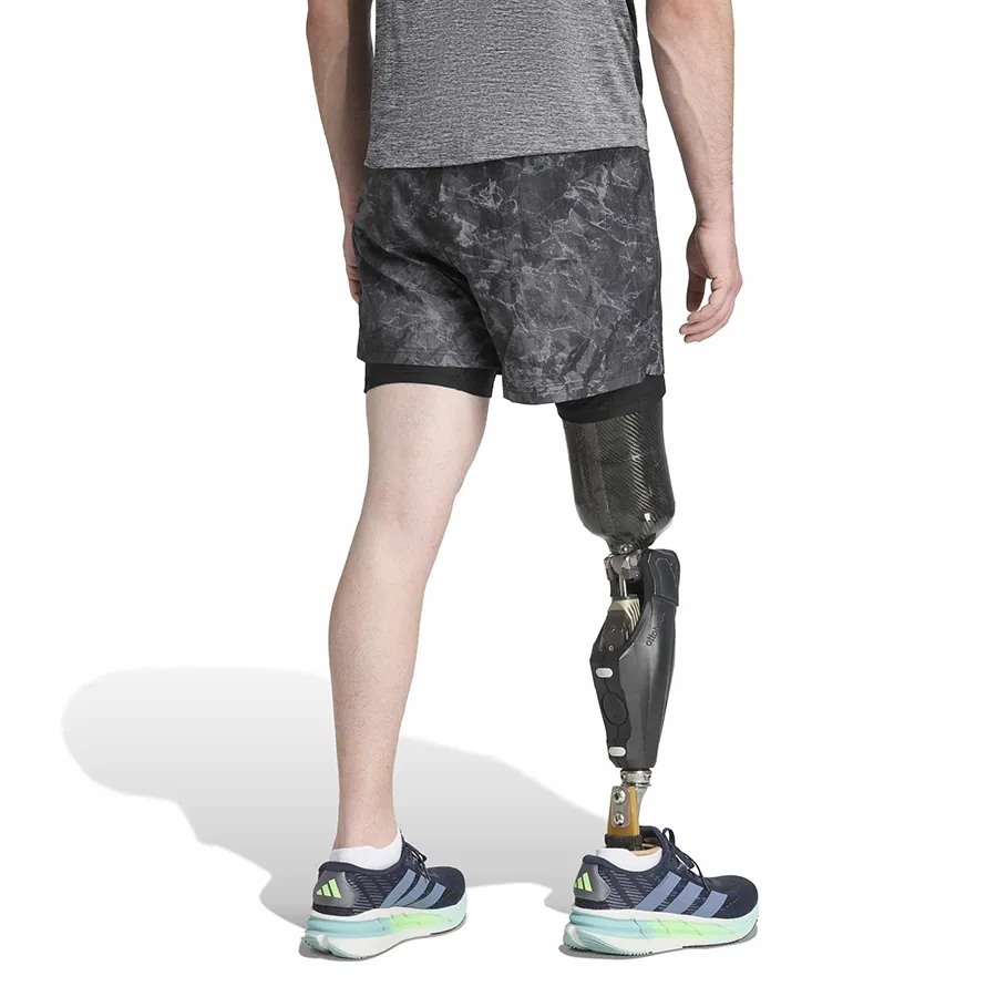 Imagen 1 de 4 de adidas Shorts  Own The Run 2 en 1-GRIS/NEGRO