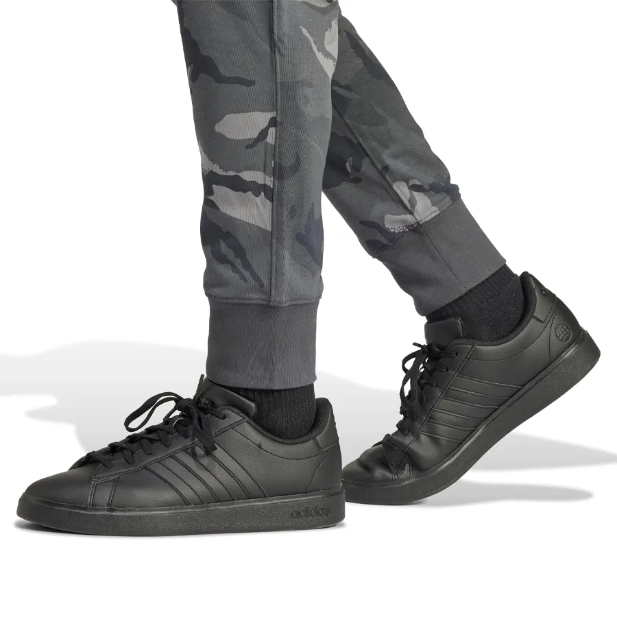 Imagen 5 de 6 de Pantalón adidas Seasonal Essential-CAMUFLADO