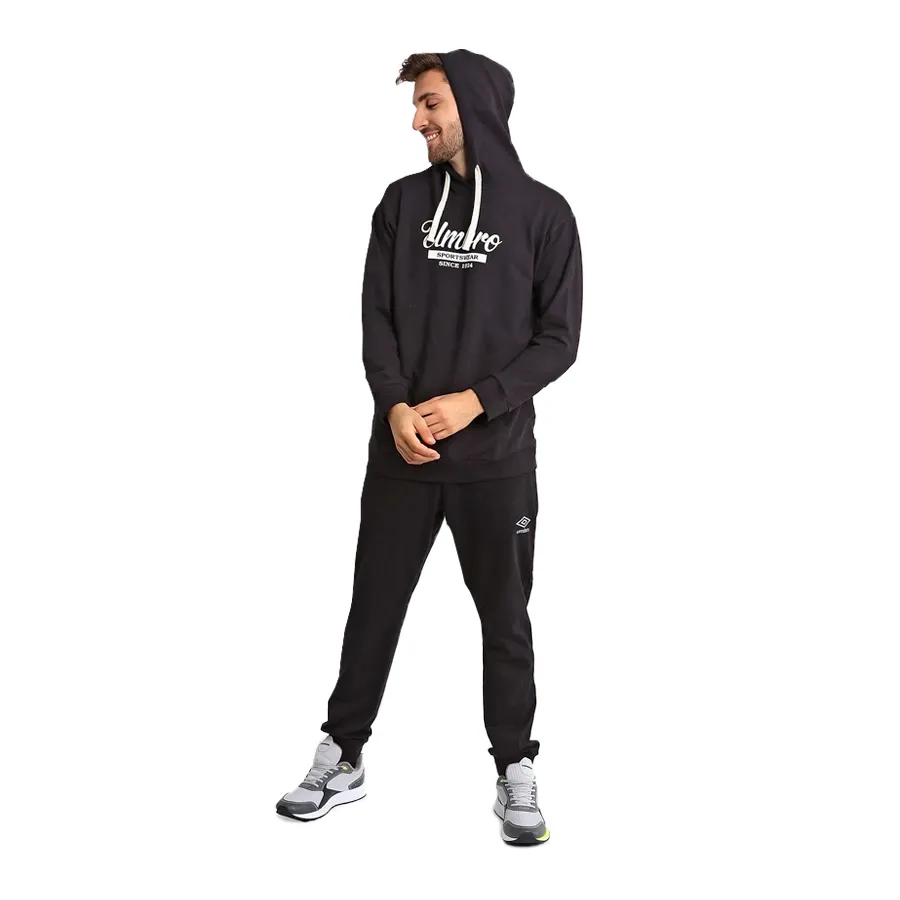 Imagen 2 de 4 de Pantalón Umbro Classic 22-NEGRO