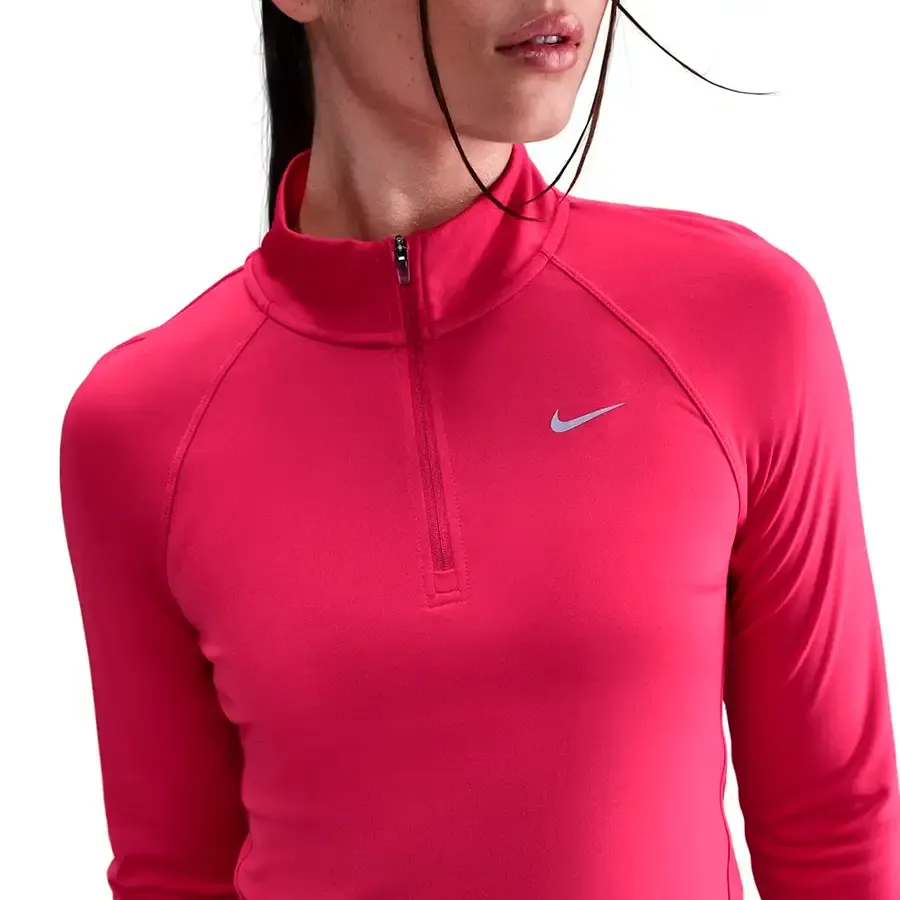 Imagen 2 de 4 de Buzo Nike Tempo Swoosh Dri-FIT-ROSA