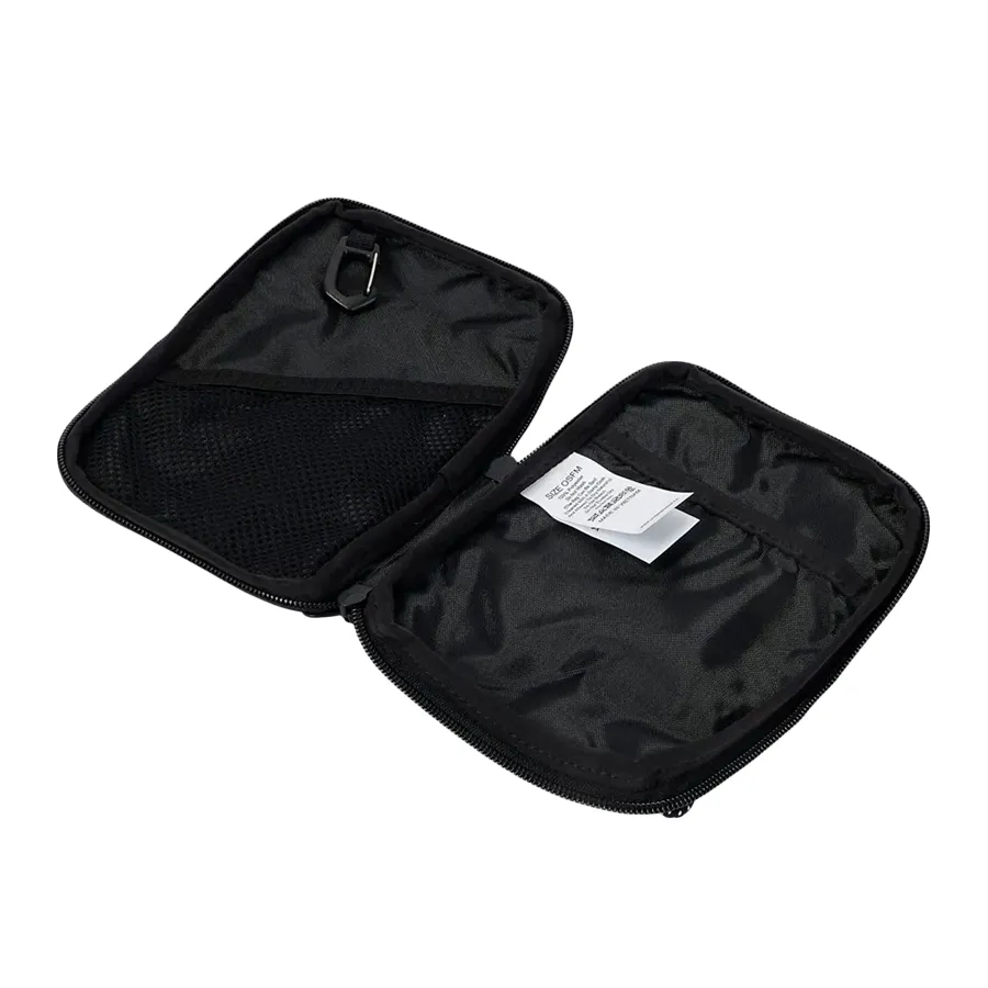 Imagen 4 de 5 de Bandolera Under Armour Loudon Crossbody-NEGRO/BLANCO