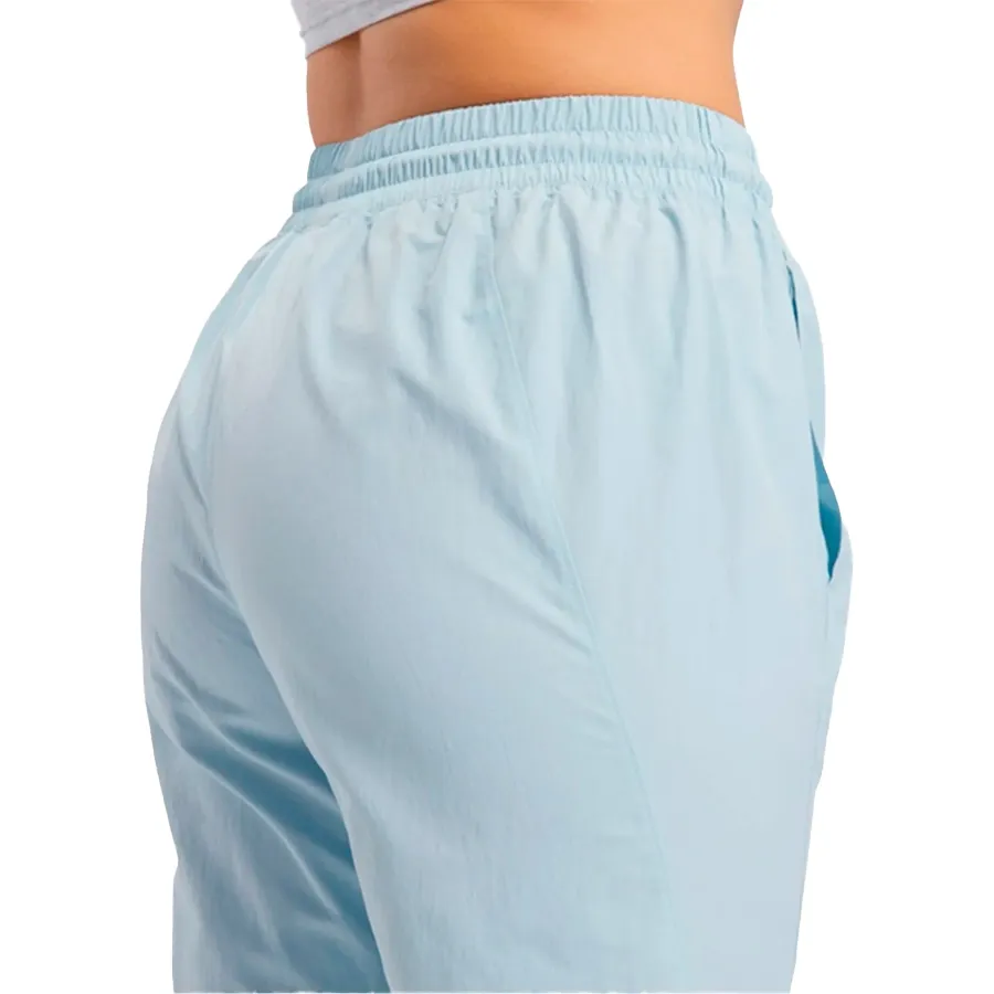 Imagen 3 de 4 de Pantalón Reebok Classic-CELESTE