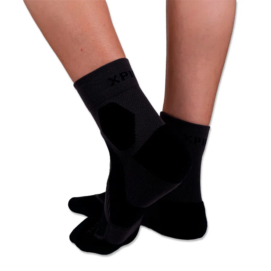 Imagen 0 de 1 de Medias Xpirit Strong Icon Quarter-GRIS/TOPO