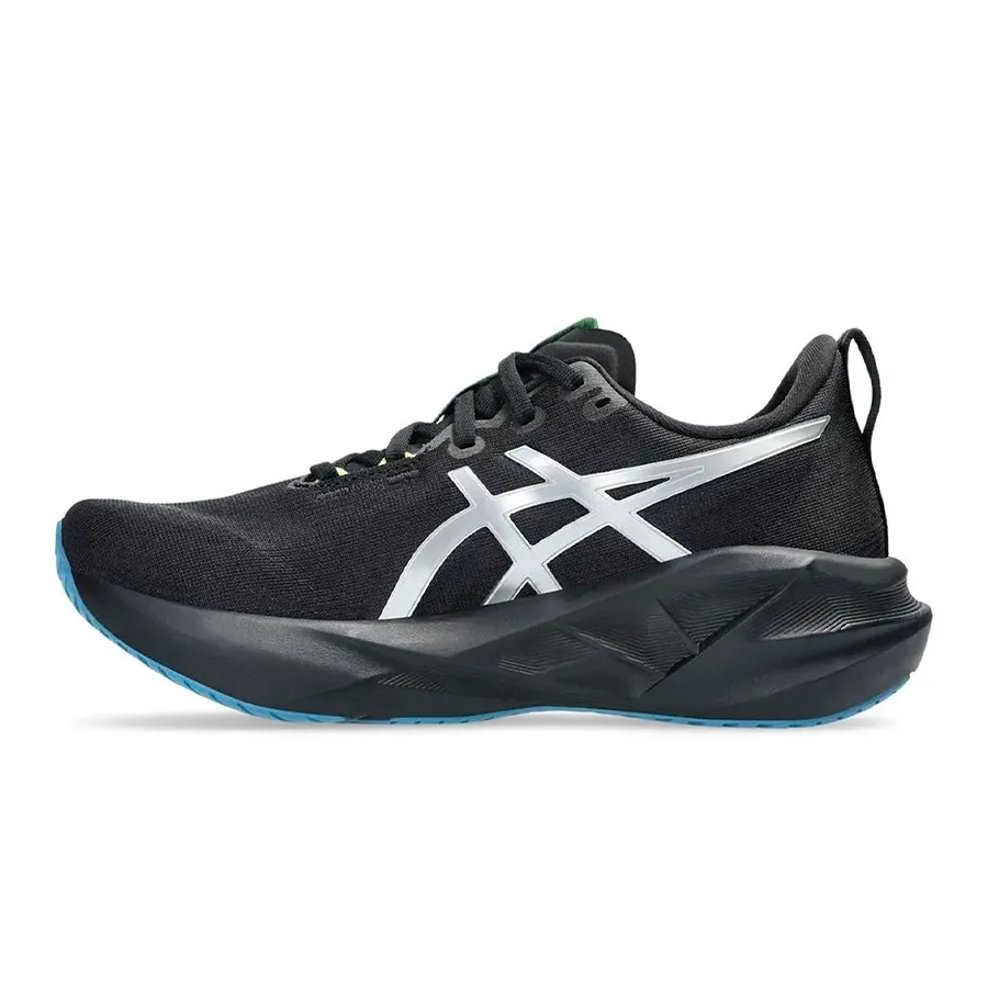 Imagen 2 de 7 de Zapatillas Asics Novablast 5 Luxe-NEGRO/PLATA/LIMA