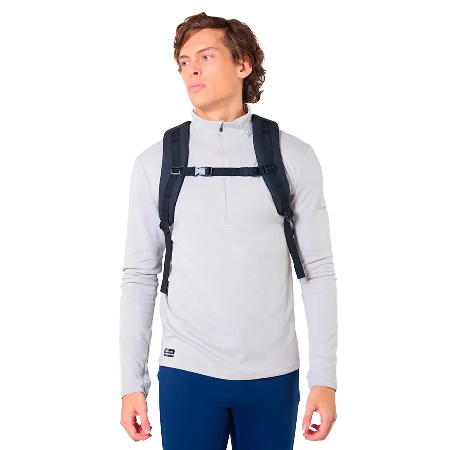 Imagen 1 de 5 de Mochila Saucony Peregrine 25Lt-NEGRO