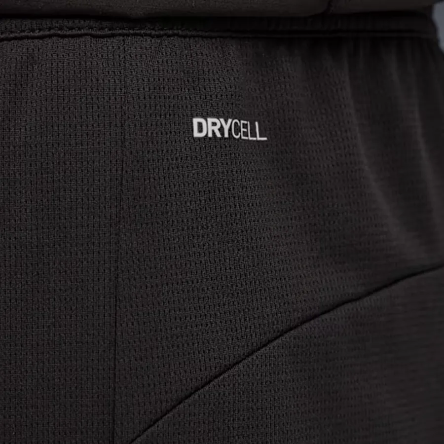 Imagen 4 de 6 de Shorts Puma Manchester City 25/26-NEGRO