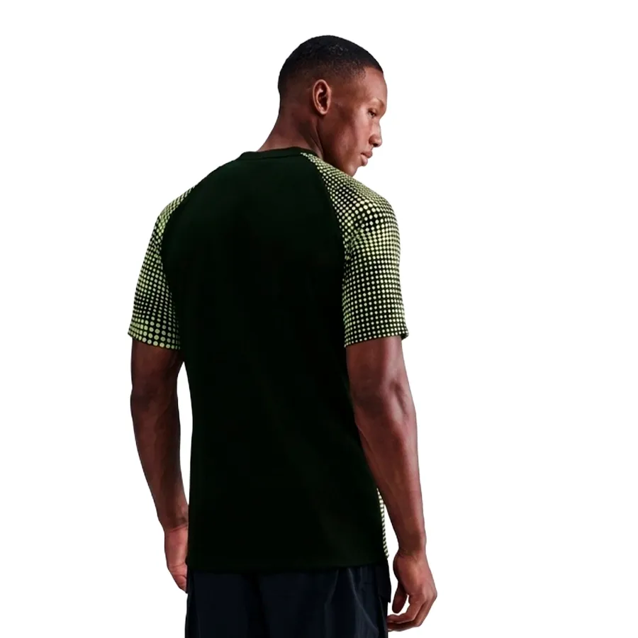 Imagen 1 de 4 de Remera Nike Dri-Fit Academy+-NEGRO/AMARILLO