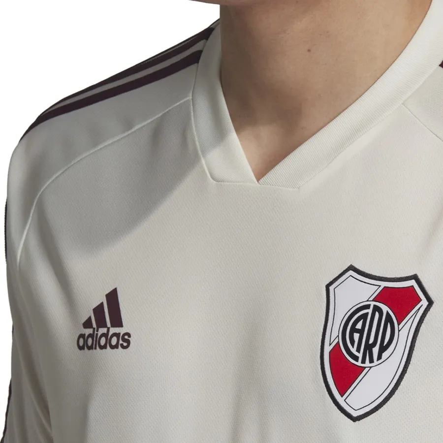 Imagen 3 de 4 de Camiseta adidas De Entrenamiento River Plate-BLANCO/BORDO