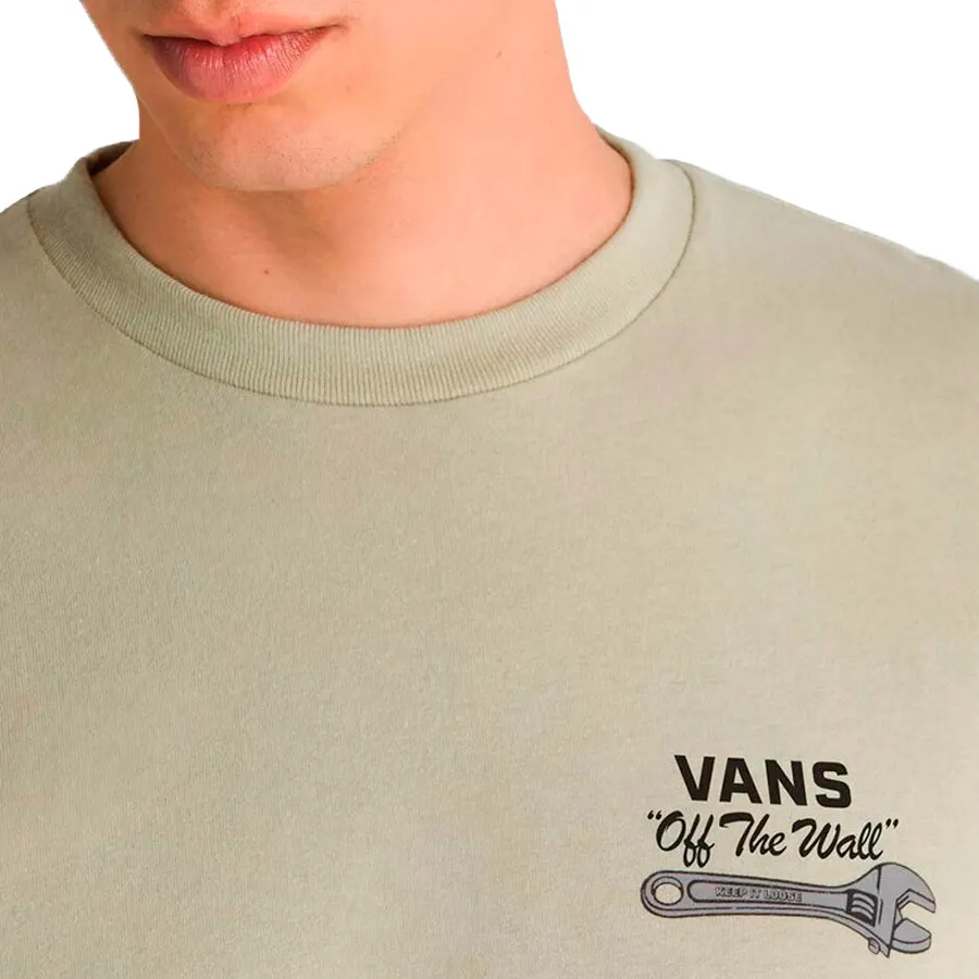 Imagen 2 de 5 de Remera Vans Wrenched-VERDE SECO