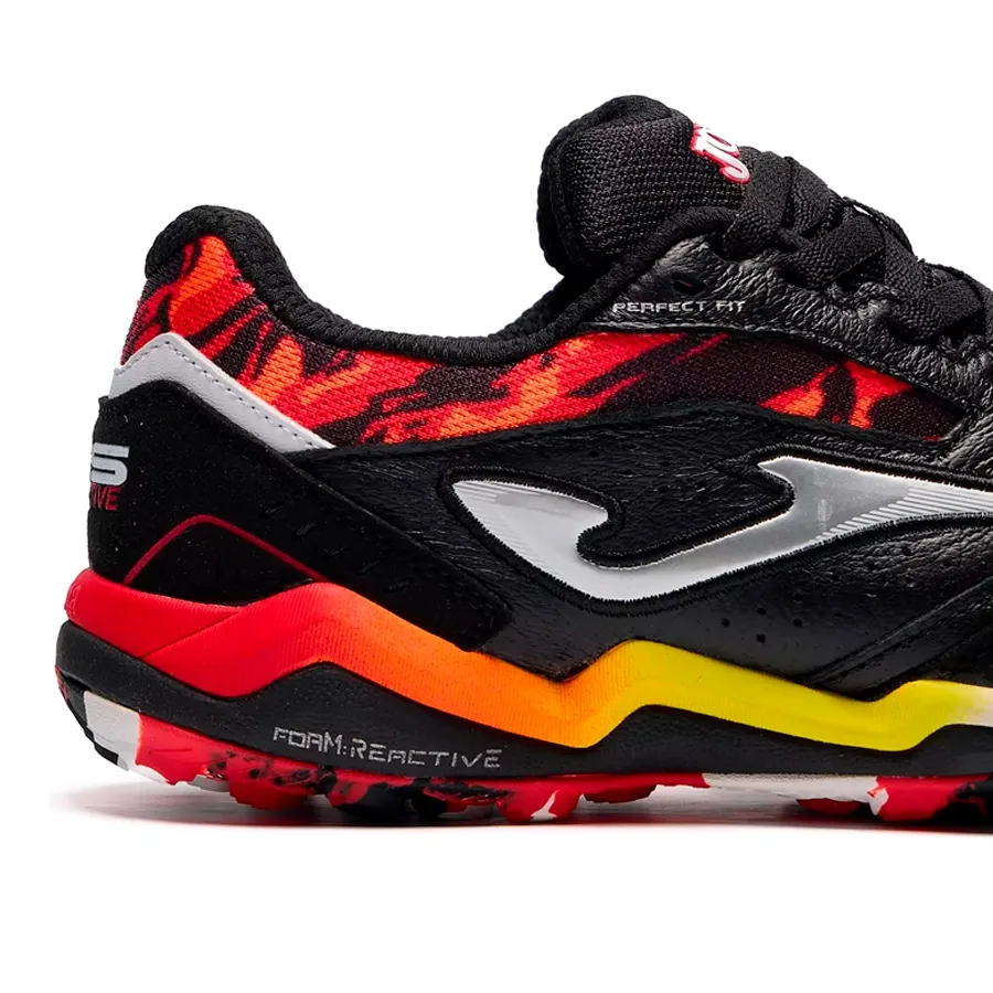 Imagen 4 de 6 de Botines Joma Reactive Tf-NEGRO/NARANJA/PLATA