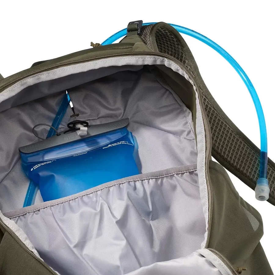 Imagen 3 de 6 de Mochila Salomon Trailblazer 30-OLIVA