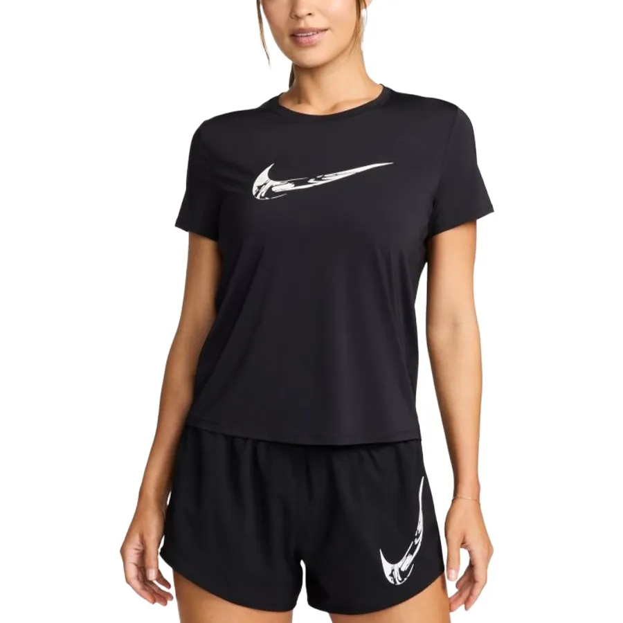 Imagen 0 de 4 de Remera Nike One Swoosh-NEGRO
